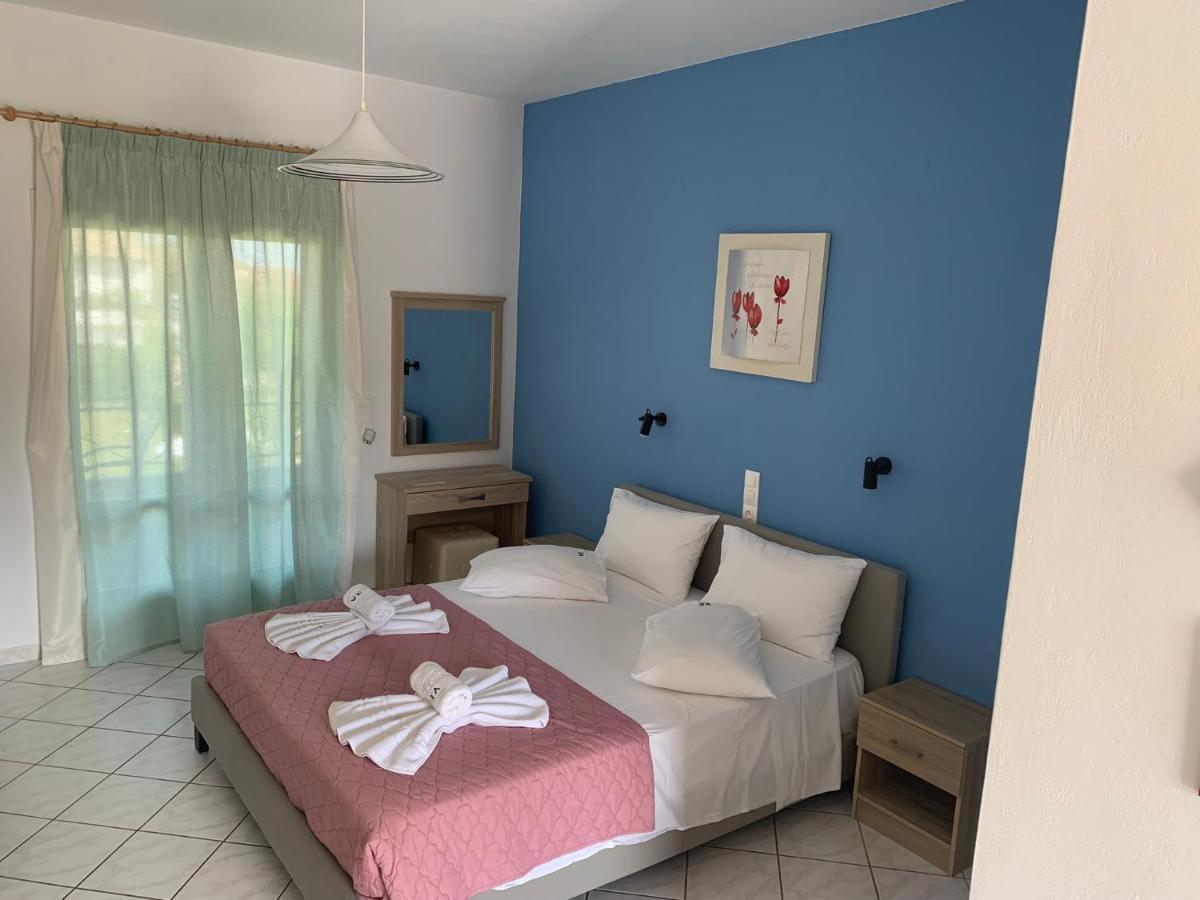 Eleftheria Studios And Apartments Acharavi  Zewnętrze zdjęcie